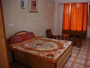 Staywell Hotel Dharamshala Extérieur photo